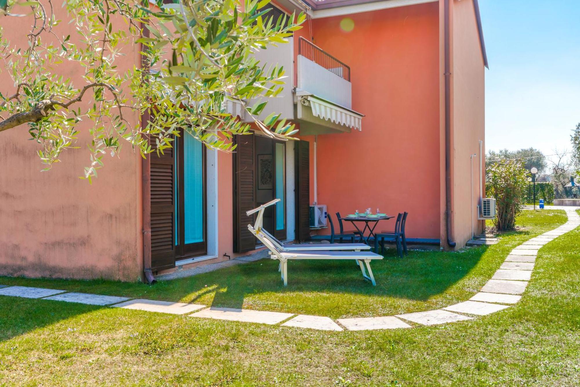 Apartments Blitz - Regarda Travel Lazise Exterior photo